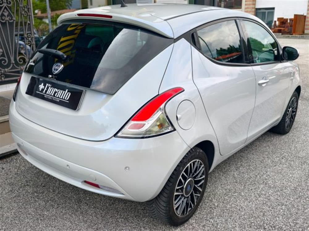 Ypsilon Ypsilon 1.2 69 CV 5 porte My
