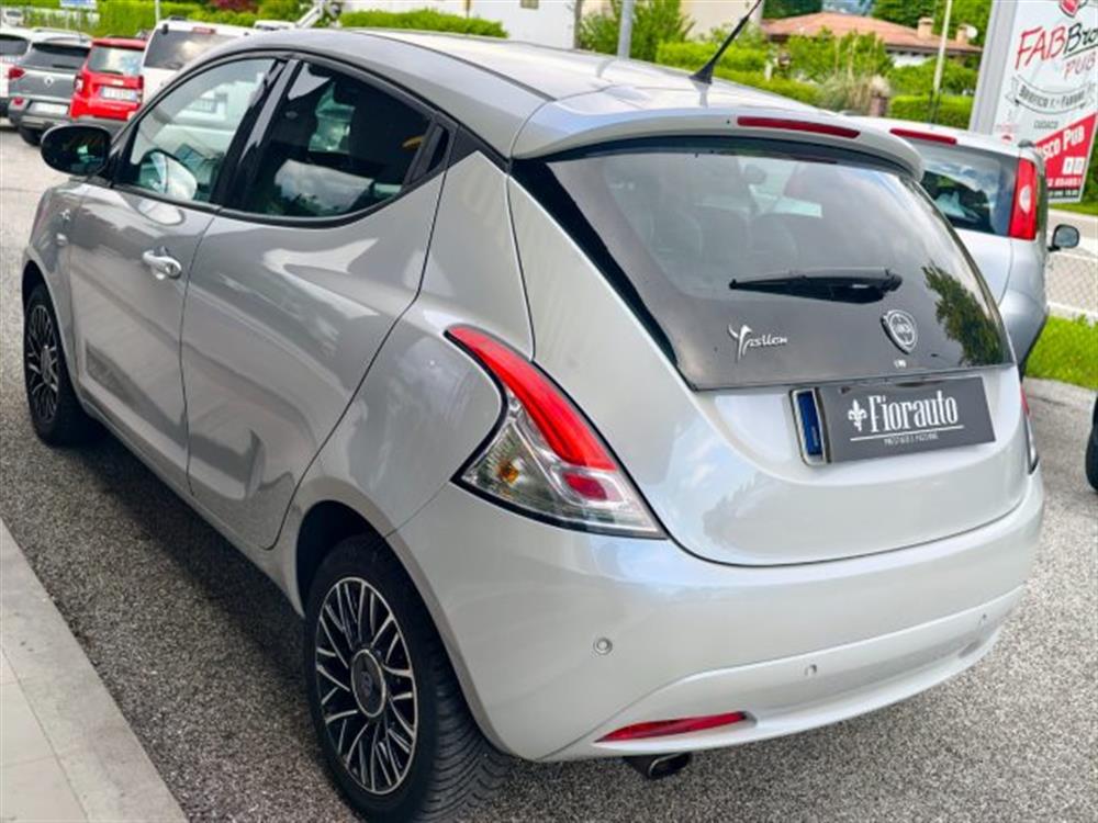 Ypsilon Ypsilon 1.2 69 CV 5 porte My