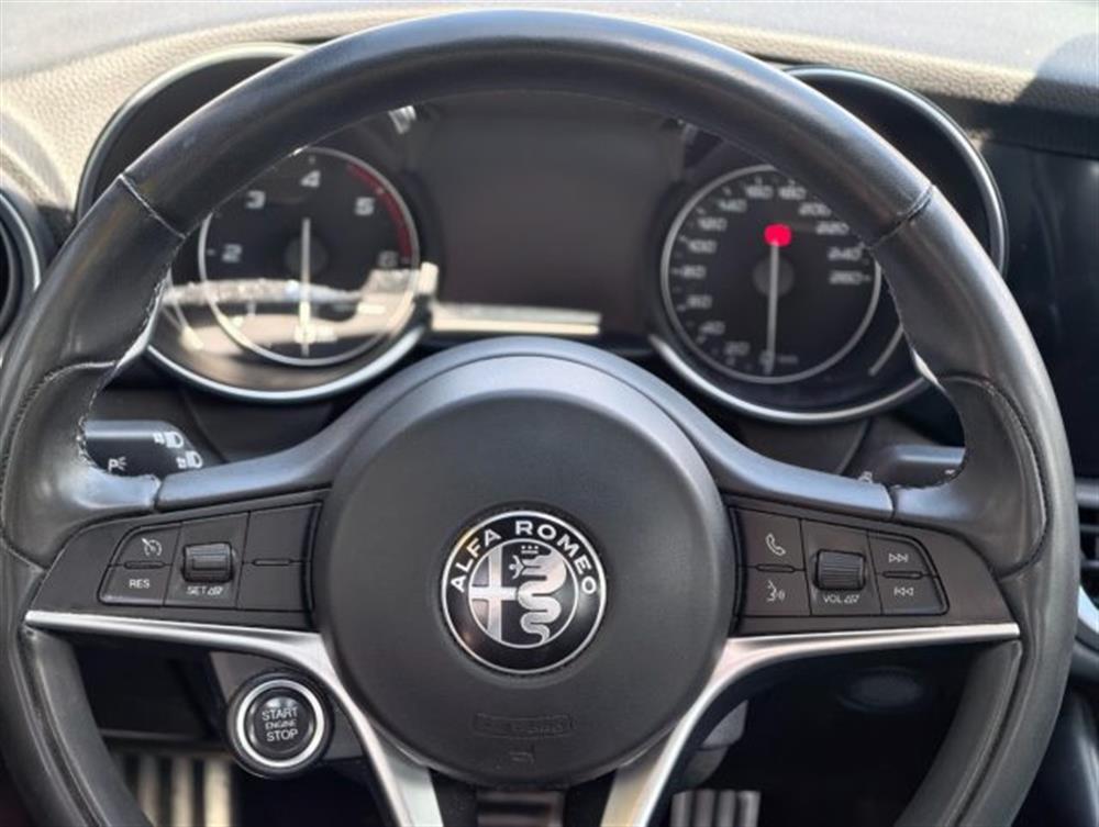 Giulia Giulia Veloce 210 CV AT8 AW