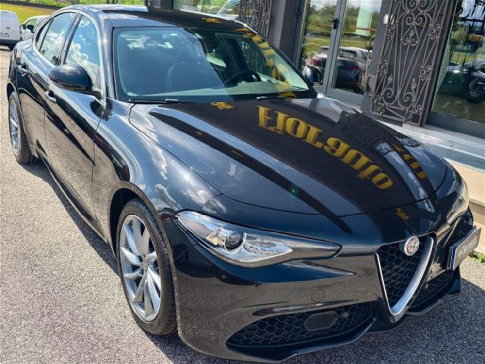 Giulia Giulia Veloce 210 CV AT8 AW