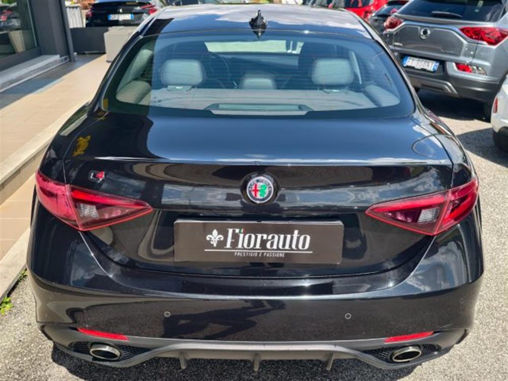 Giulia Giulia Veloce 210 CV AT8 AW