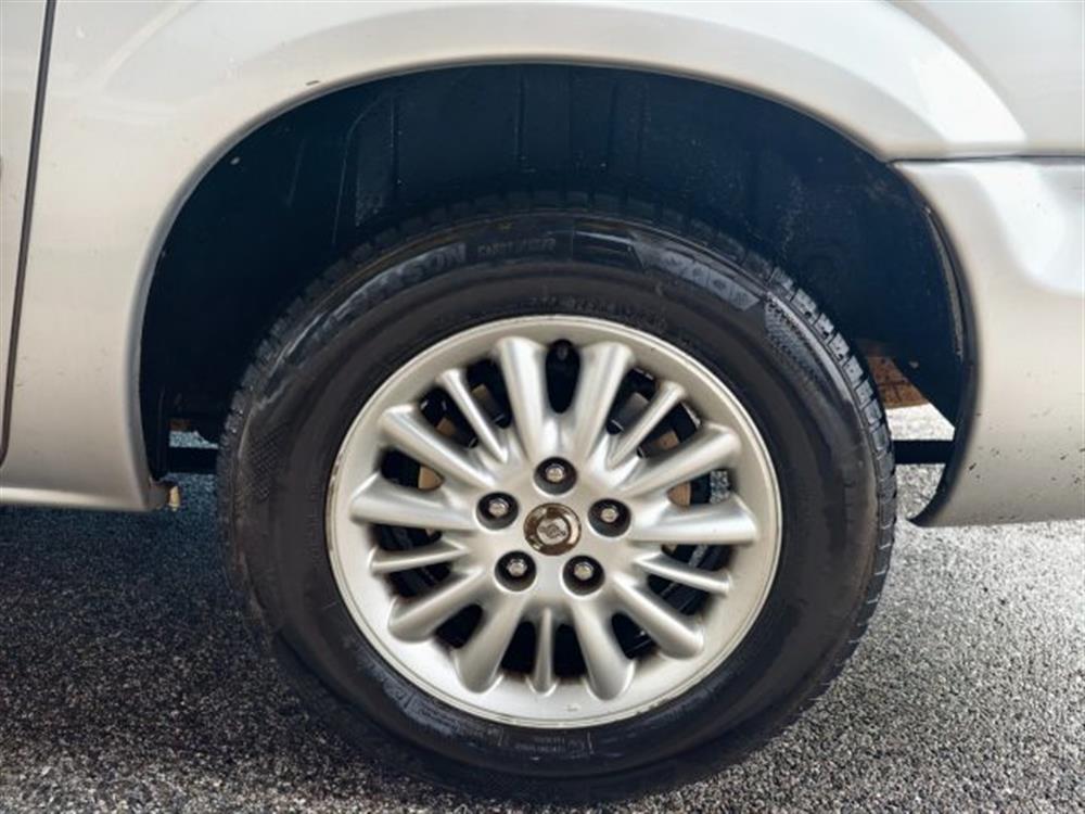 Voyager Voyager 2.8CRD 7posti LX Lea