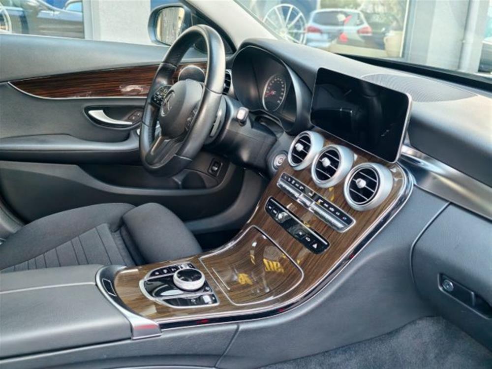 C 200 C 200 S.W. Auto EQ-Boost P