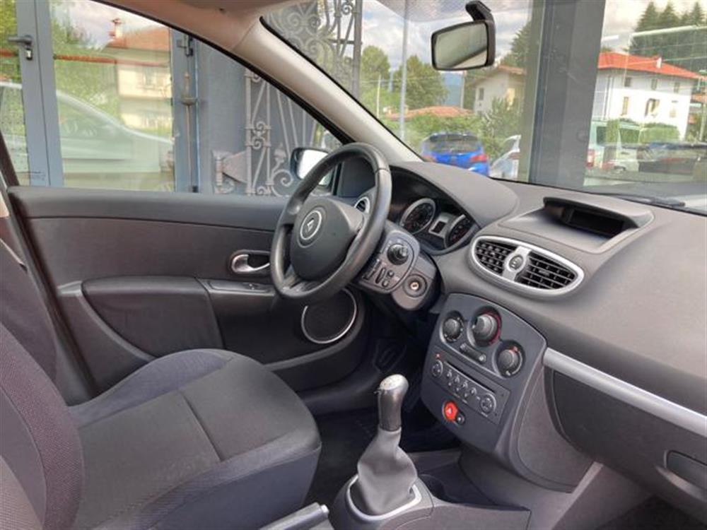 Clio Clio 1.4 16V 5 porte Dyna