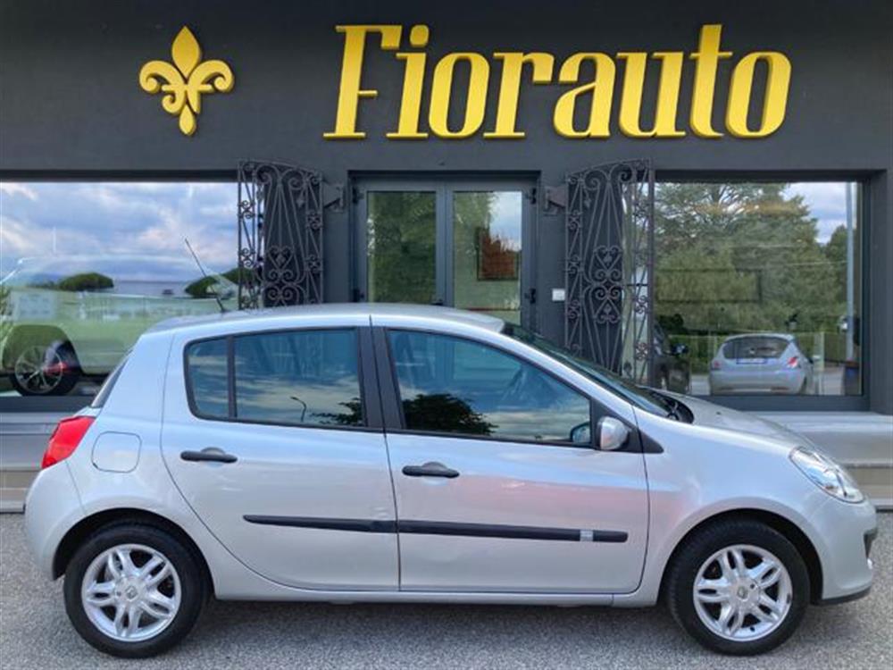 Clio Clio 1.4 16V 5 porte Dyna