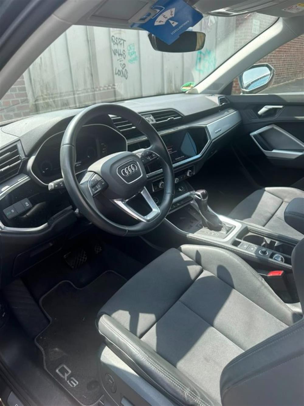Q3 Q3 35 TDI S tronic S li