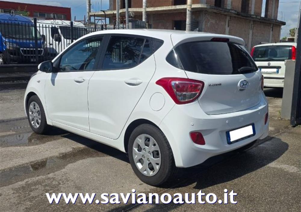 i10 i10 1.0 MPI Login A/T