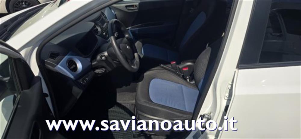 i10 i10 1.0 MPI Login A/T