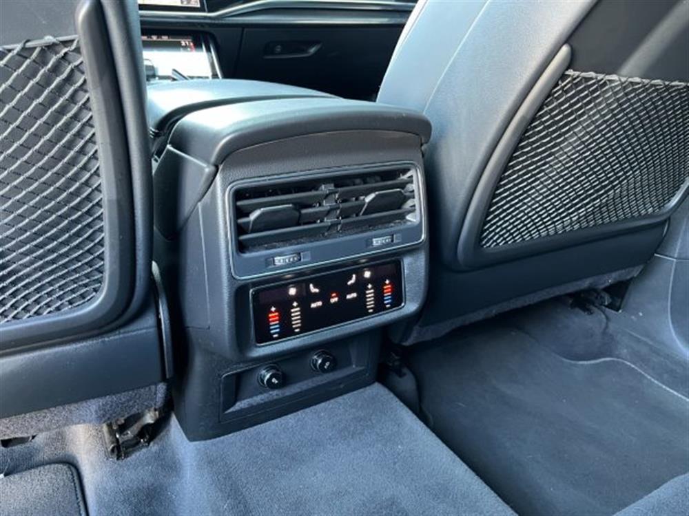 Q8 Q8 50 TDI 286CV S-LINE