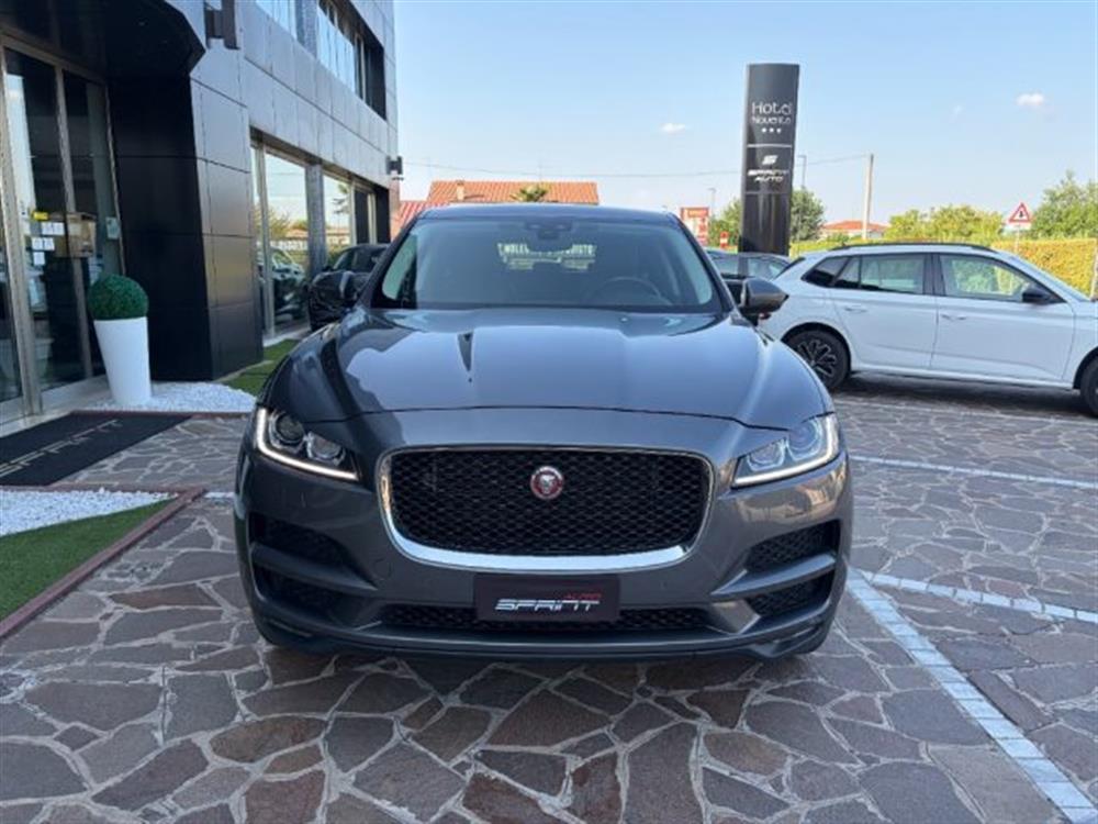 F-Pace F-Pace 2.0 D 180CV AUTOMATI