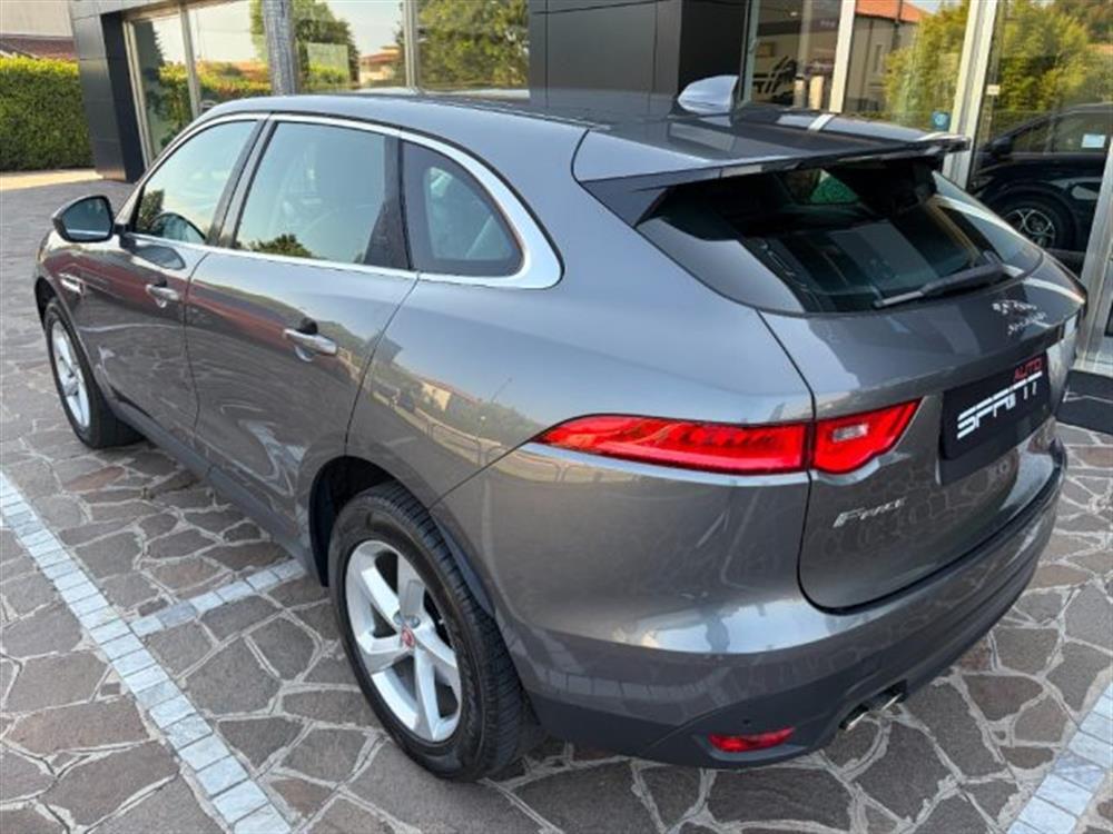 F-Pace F-Pace 2.0 D 180CV AUTOMATI
