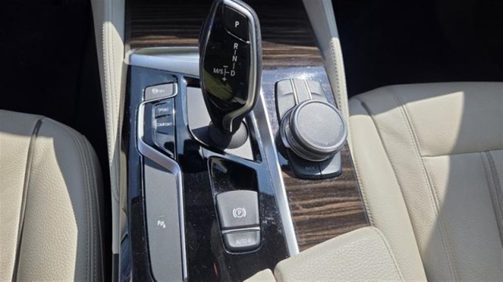 520 520 d xDrive Luxury PERM