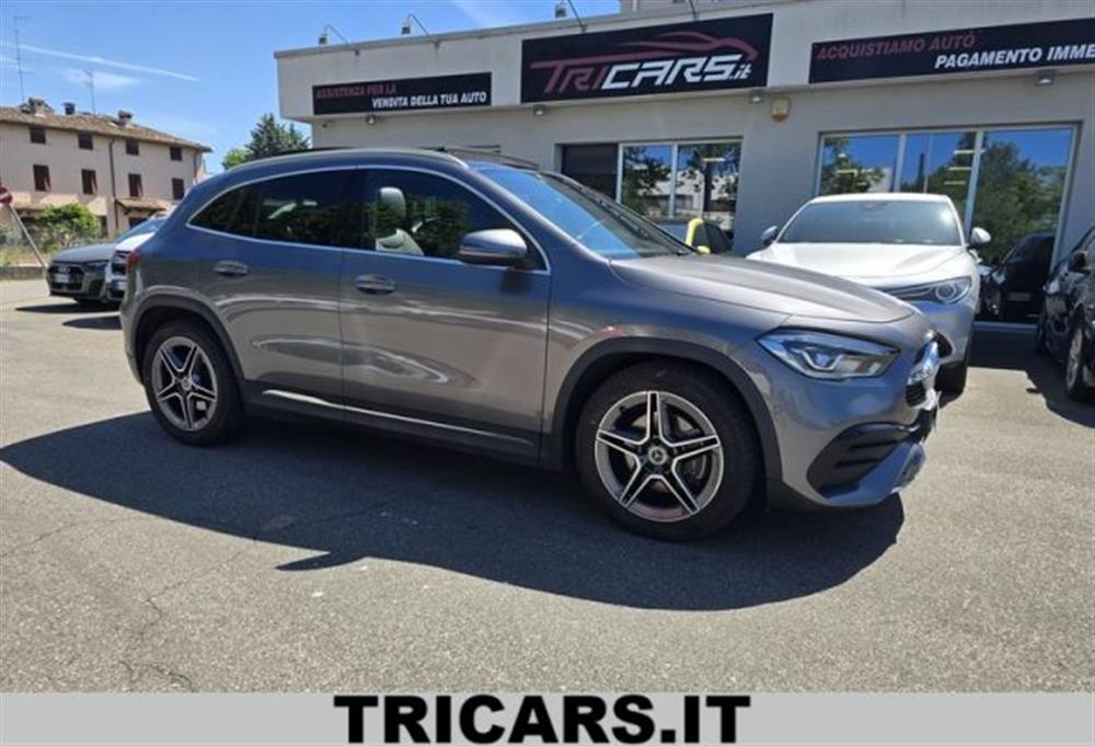 GLA 220 GLA 220 d Automatic Premium