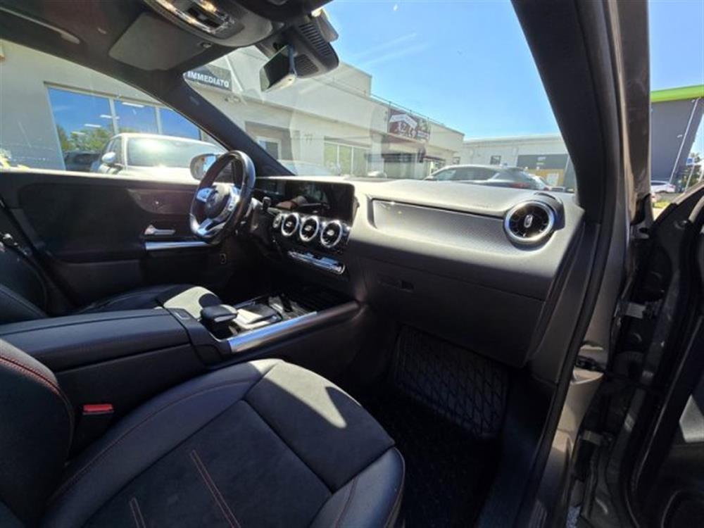 GLA 220 GLA 220 d Automatic Premium