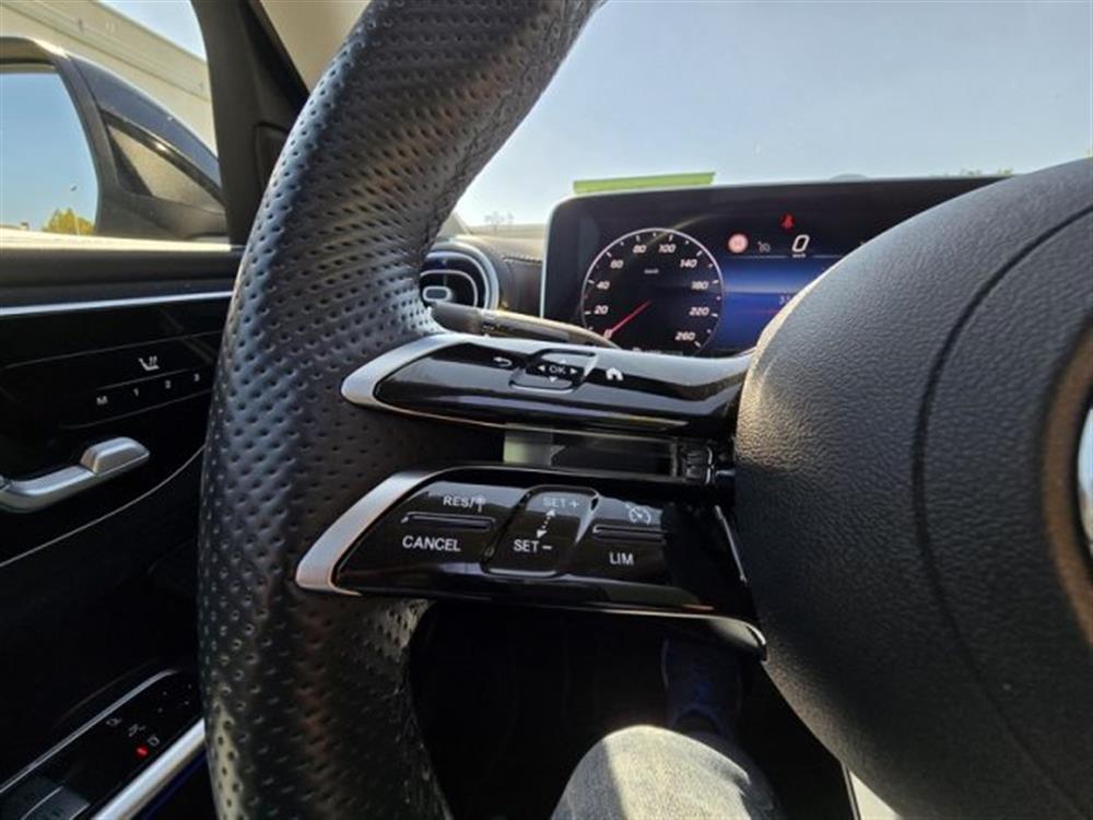 C 220 C 220 d Mild hybrid AMG Li