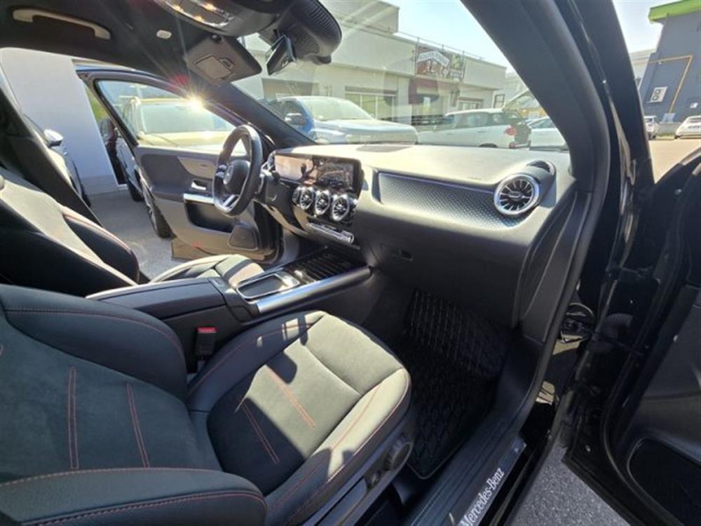 GLA 200 GLA 200 d Automatic 4Matic A
