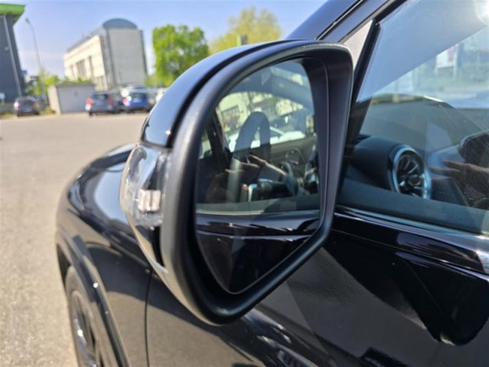 GLA 200 GLA 200 d Automatic 4Matic A