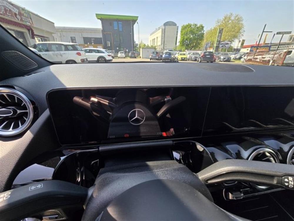 GLA 200 GLA 200 d Automatic 4Matic A