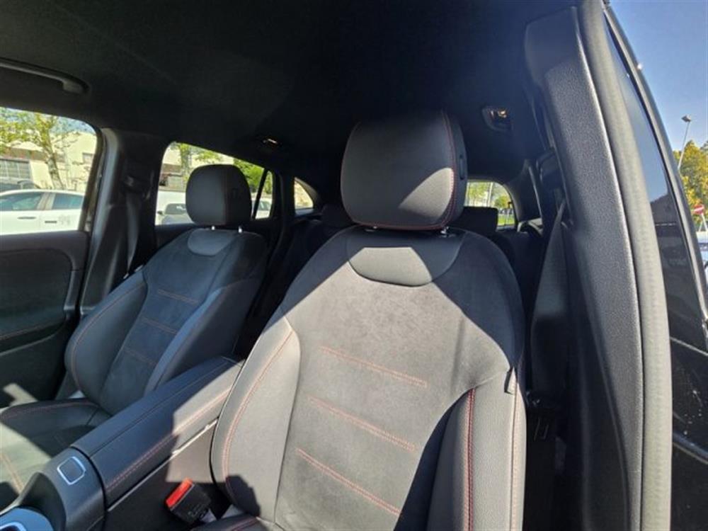 GLA 200 GLA 200 d Automatic 4Matic A
