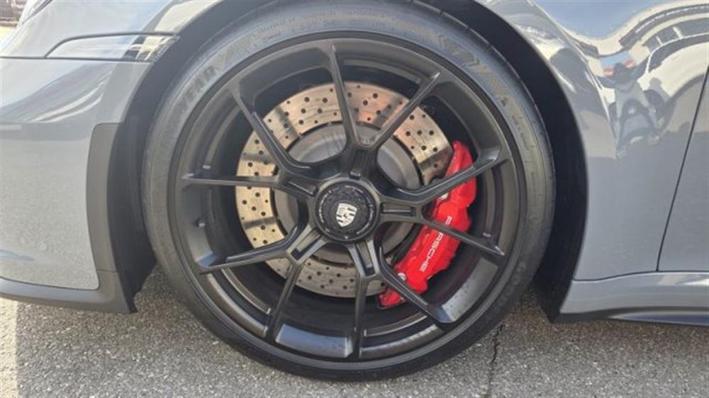 992 992 911 GT3 Touring PERM