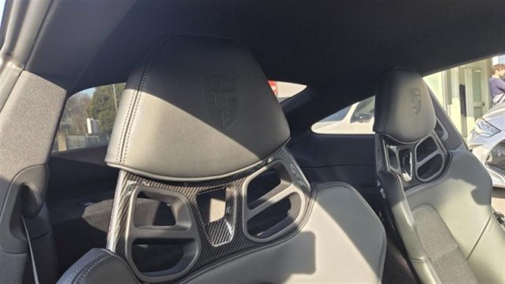 992 992 911 GT3 Touring PERM