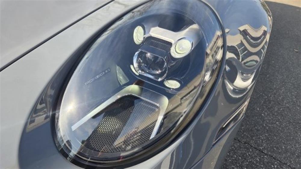992 992 911 GT3 Touring PERM