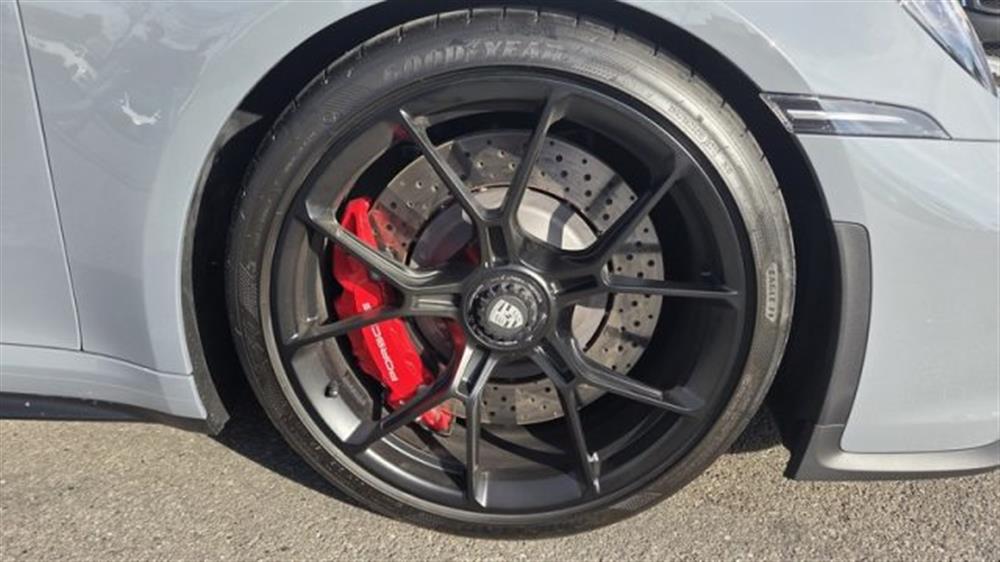 992 992 911 GT3 Touring PERM