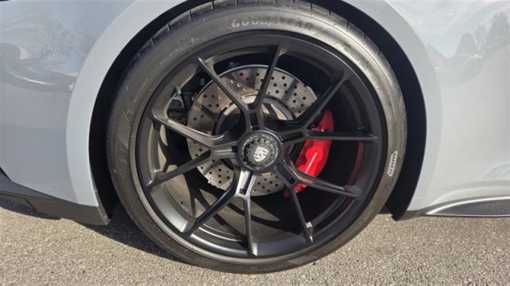 992 992 911 GT3 Touring PERM