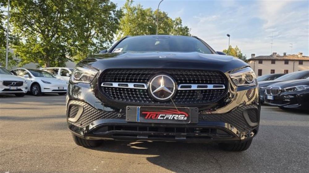 GLA 180 GLA 180 d Automatic Executiv