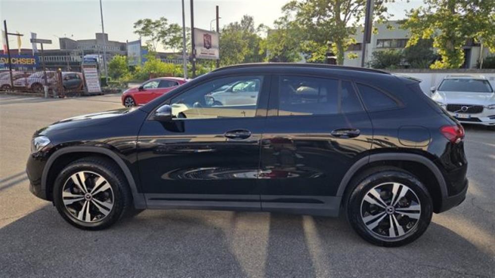 GLA 180 GLA 180 d Automatic Executiv