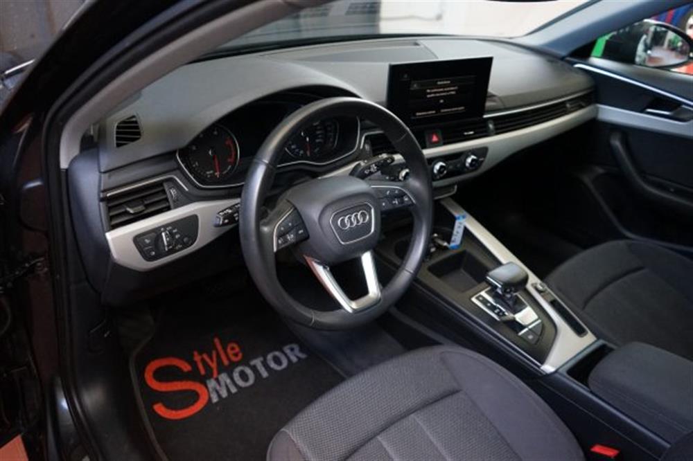 A4 A4 Avant 30 TDI/136 CV