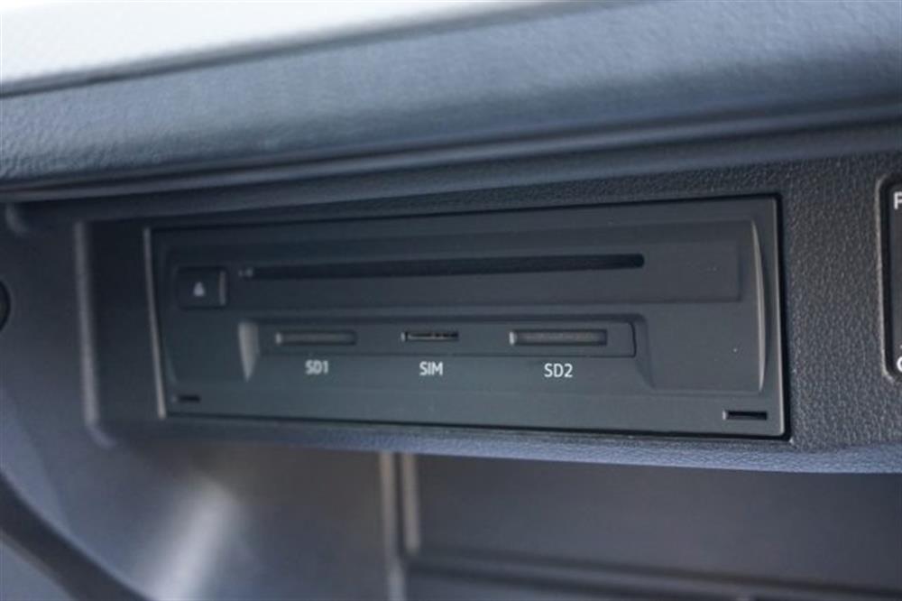 Q2 Q2 35 TDI S tronic Busi
