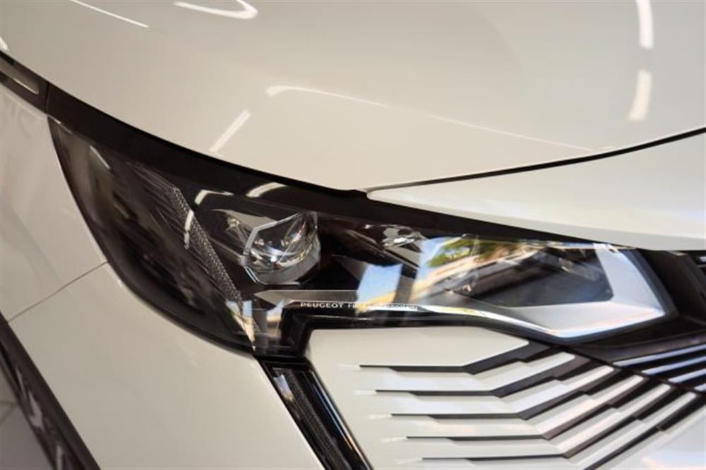 3008 3008 Hybrid 225 e-EAT8 GT