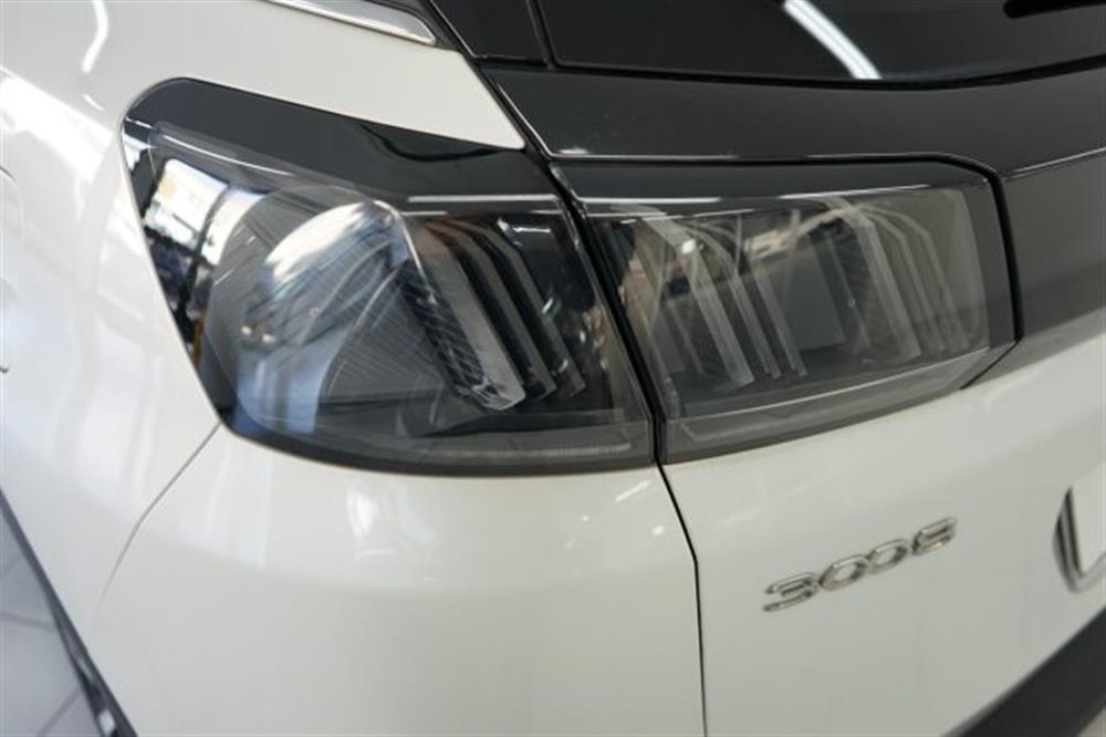 3008 3008 Hybrid 225 e-EAT8 GT