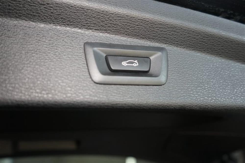 X2 X2 sDrive18d Business-X