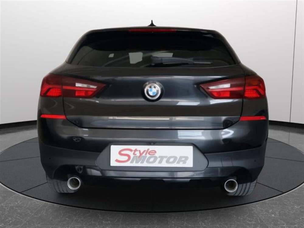X2 X2 sDrive18d Business-X