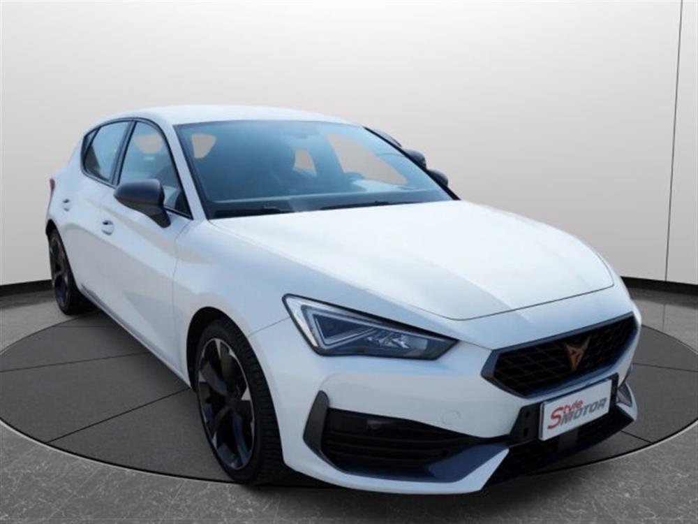 Leon Leon 1.5 Hybrid 150 CV DS