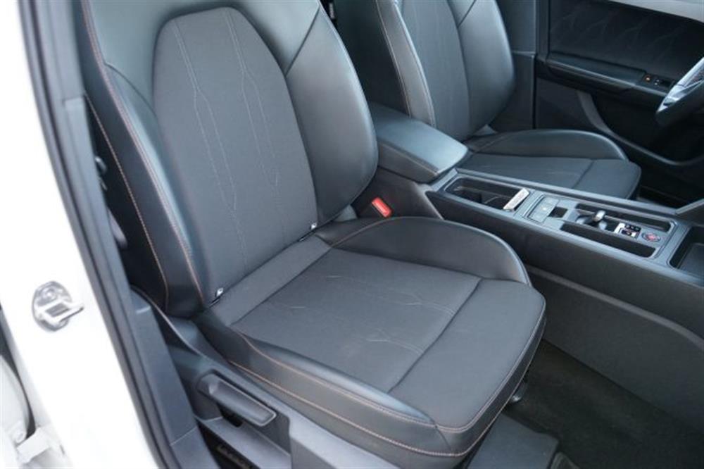 Leon Leon 1.5 Hybrid 150 CV DS