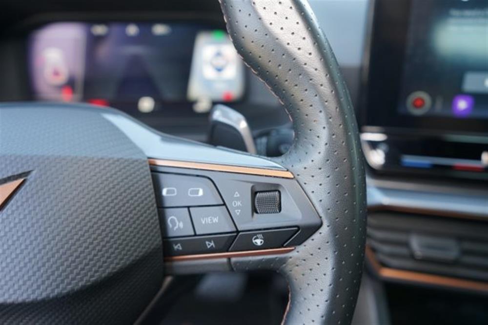 Leon Leon 1.5 Hybrid 150 CV DS