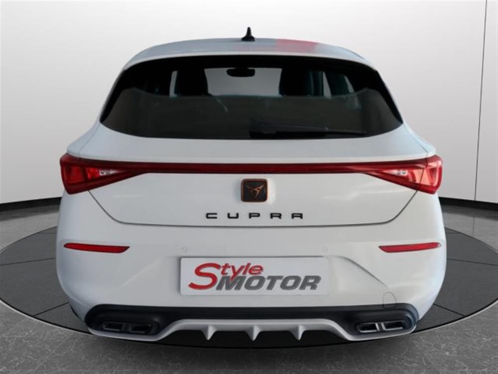 Leon Leon 1.5 Hybrid 150 CV DS