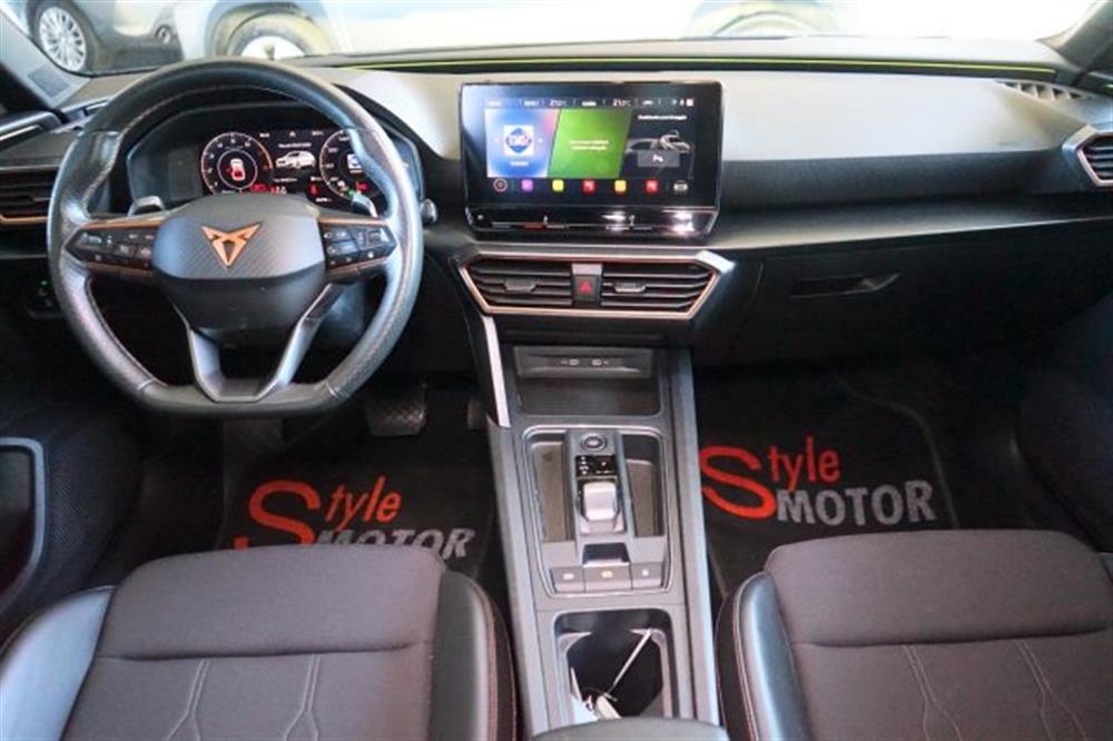 Leon Leon 1.5 Hybrid 150 CV DS