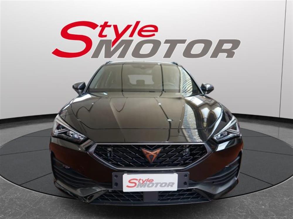 Leon Leon Sportstourer 1.5 Hyb