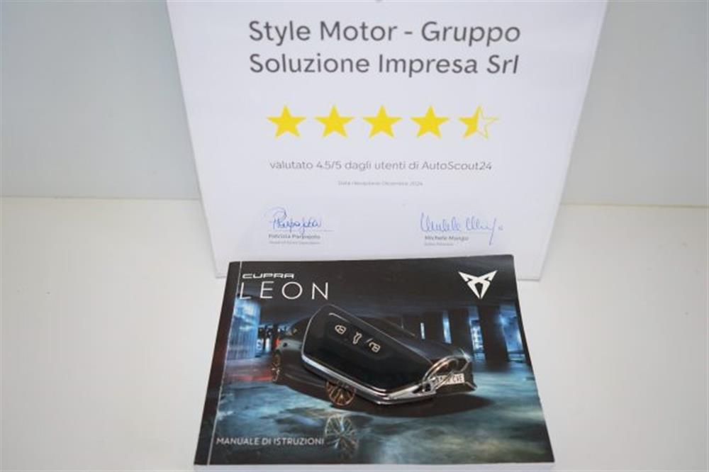 Leon Leon Sportstourer 1.5 Hyb
