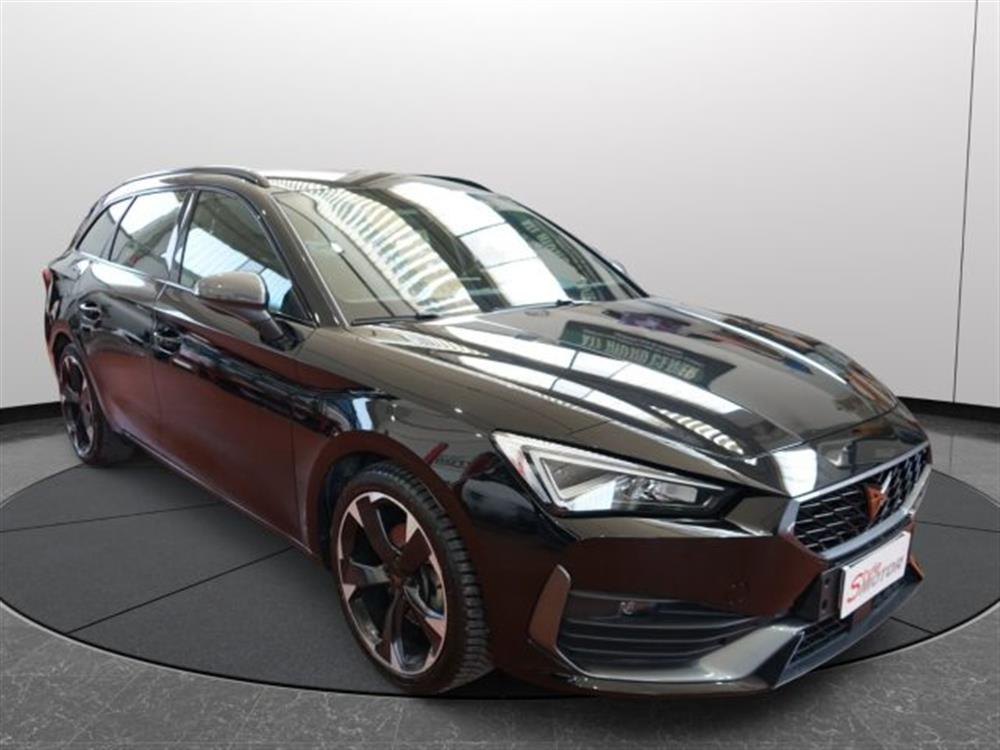 Leon Leon Sportstourer 1.5 Hyb