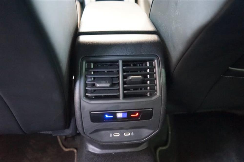 Leon Leon Sportstourer 1.5 Hyb