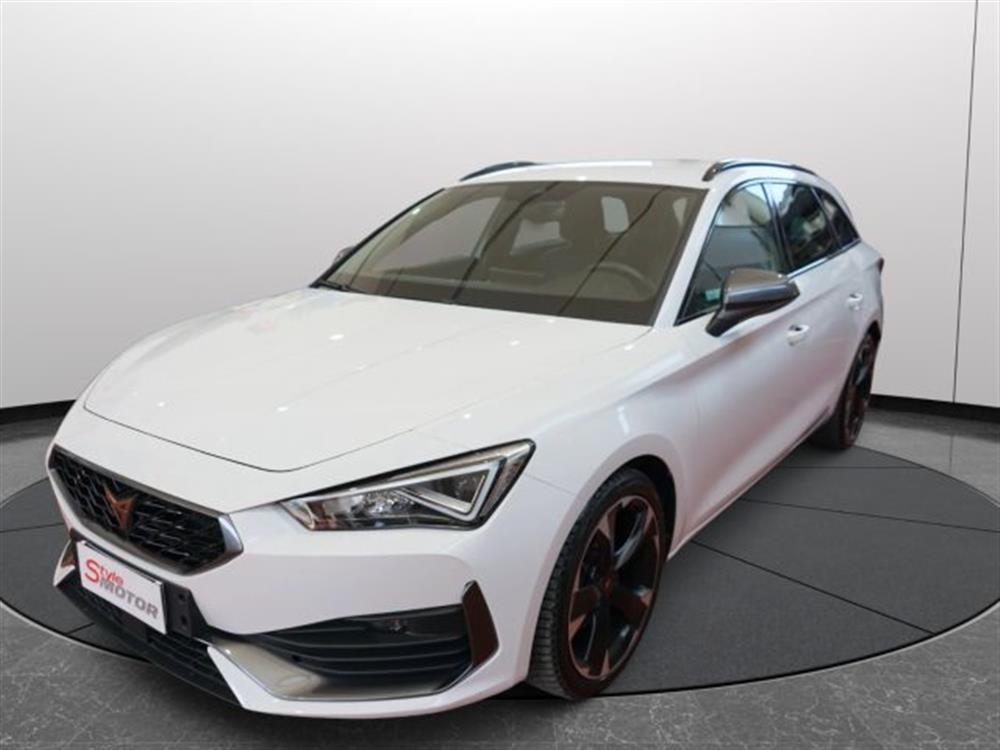 Leon Leon Sportstourer 1.5 Hyb