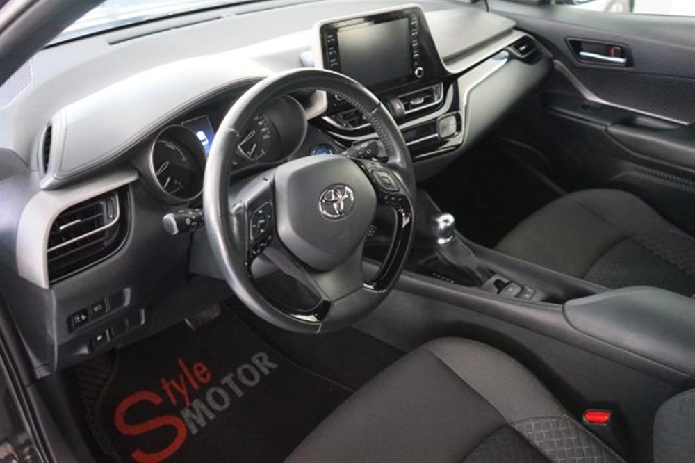 C-HR C-HR 1.8 Hybrid E-CVT Act