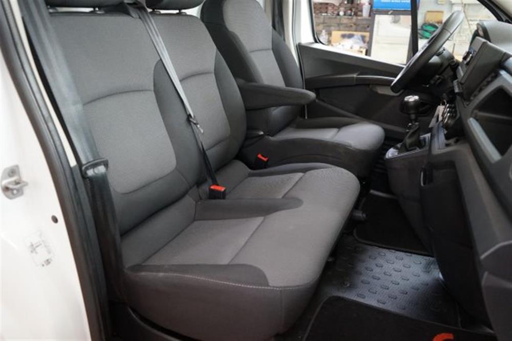 Trafic Trafic T27 2.0 dCi 110CV L1