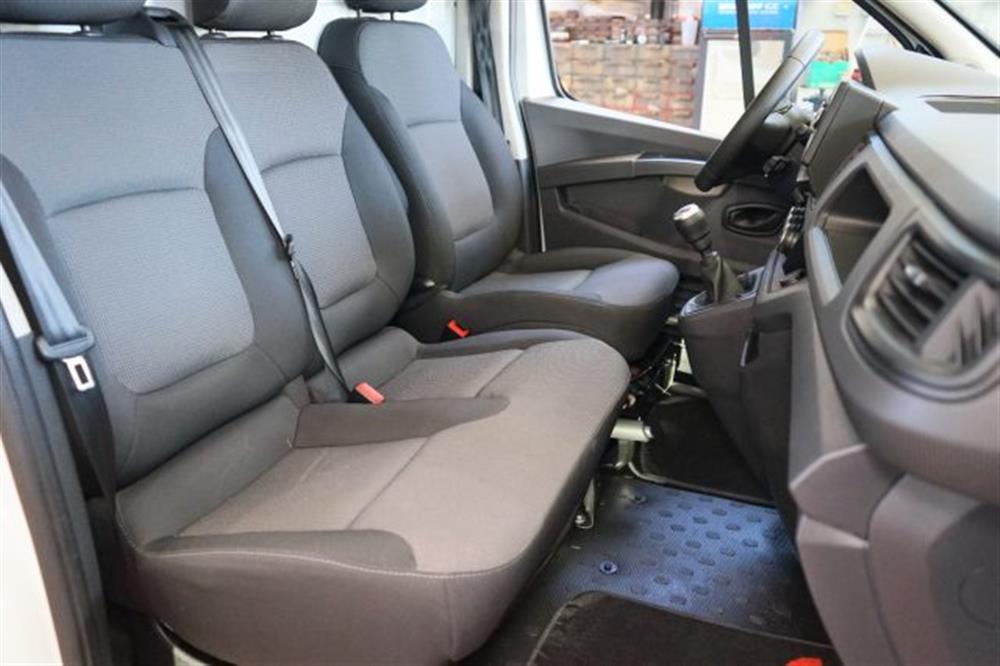 Trafic Trafic T27 2.0 dCi 110CV L1
