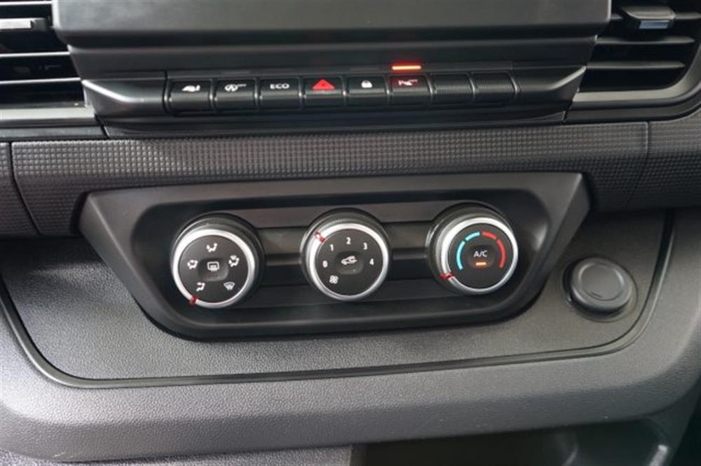 Trafic Trafic T27 2.0 dCi 110CV L1